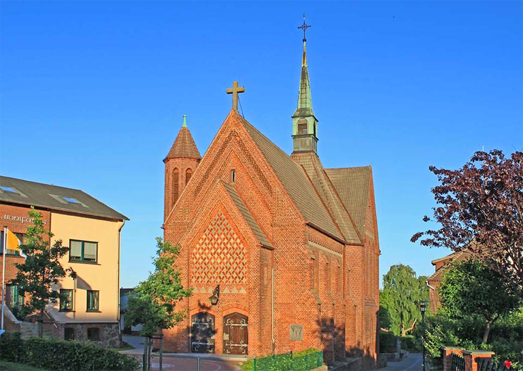 St. Bonifatius-Kirche  in Bergen