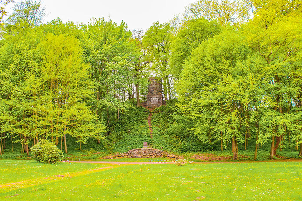 Der Burgwall in Garz