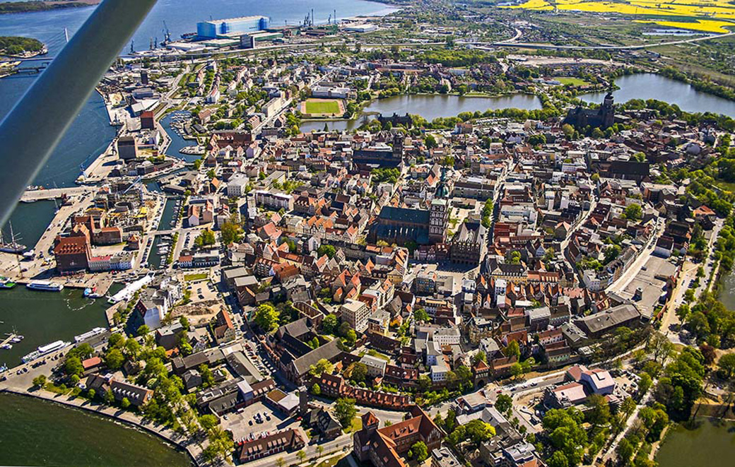 Die zum Weltkulturerbe erklärte Altstadt ist als mittelalterliche Hansestadt erhalten geblieben